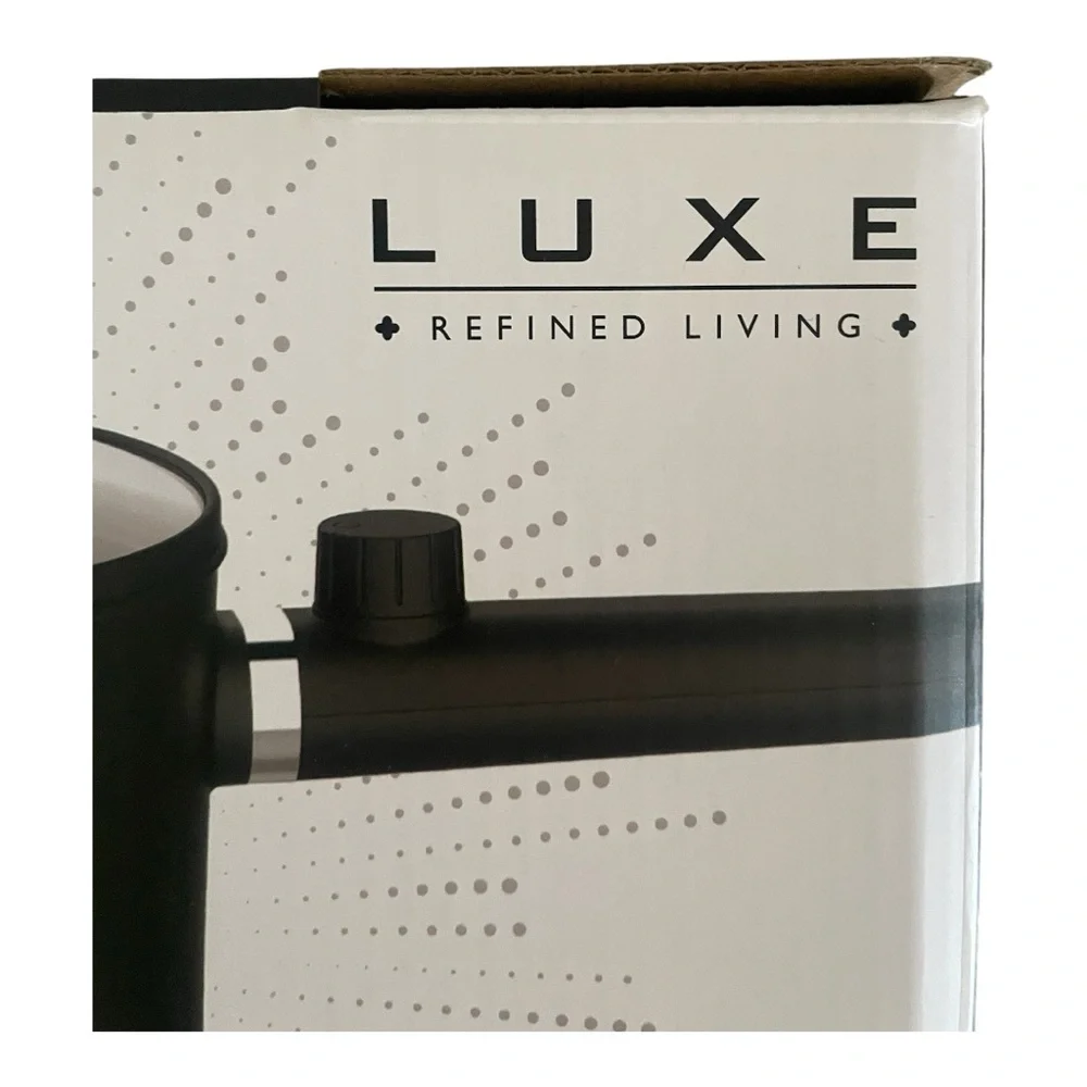 Luxe Black Electric Hotpot with Glass Lid 1.5L.
